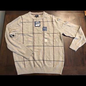 NWT Cozy Cool Crewneck Sweater Men’s Large (3/$15)